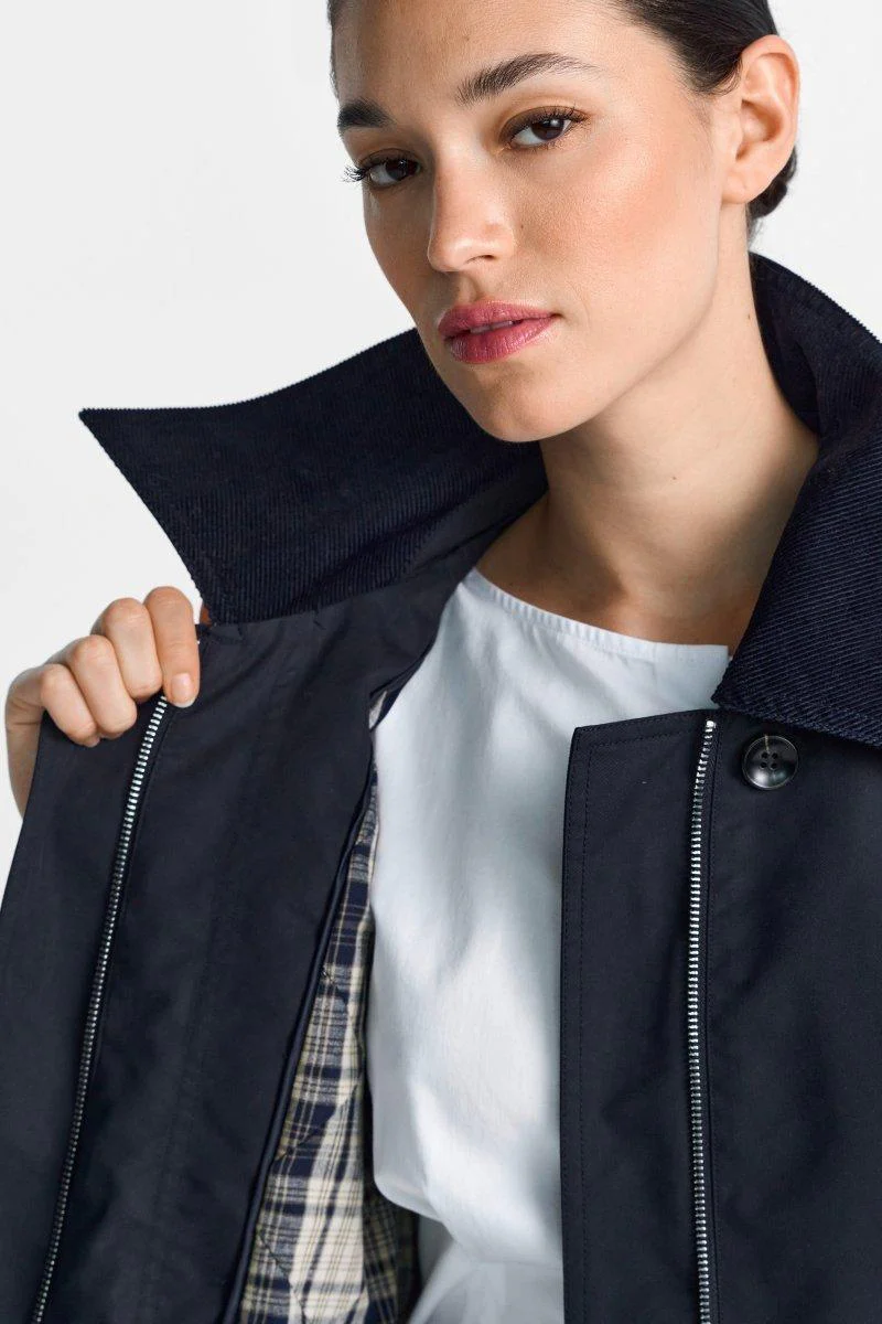 Trenchjacke mit Cordkragen - Image 4