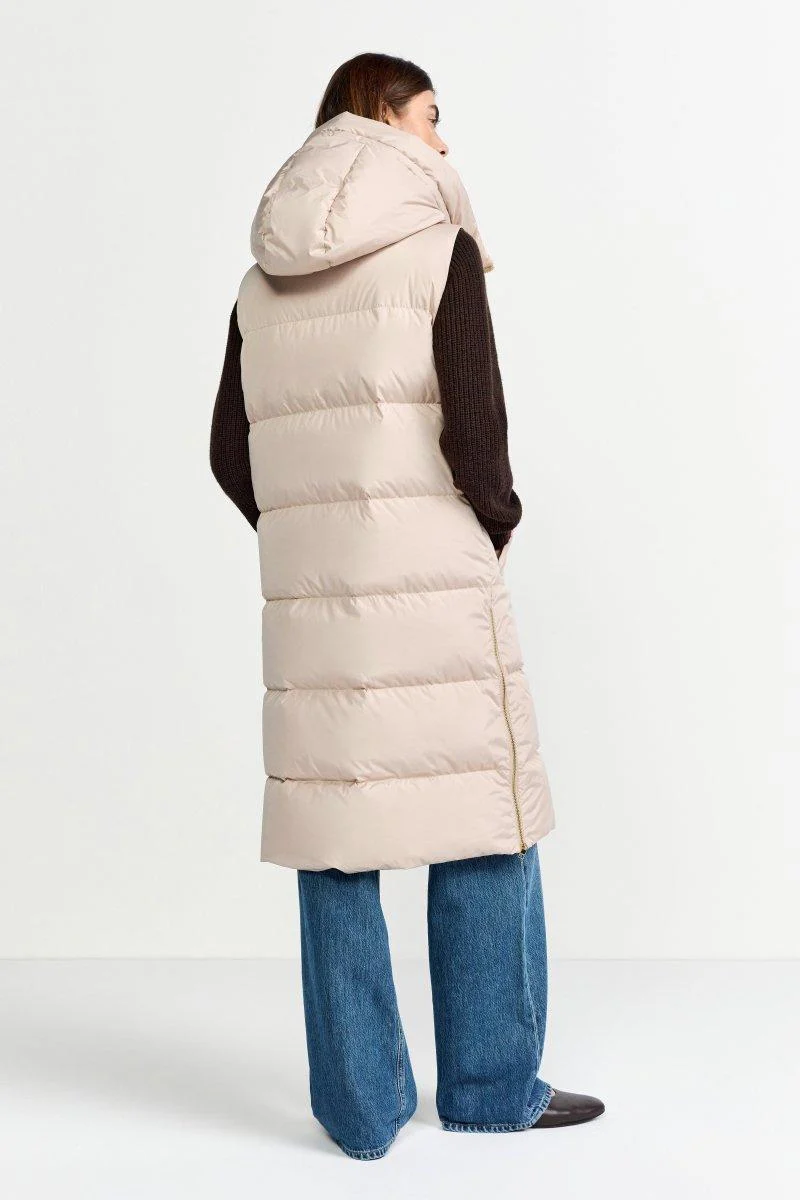 Lange Steppweste mit Kapuze - Image 10
