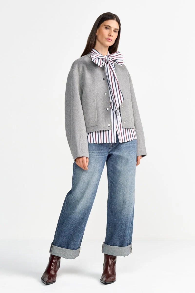 Hellgraue Jacke mit Stehkragen - Image 3