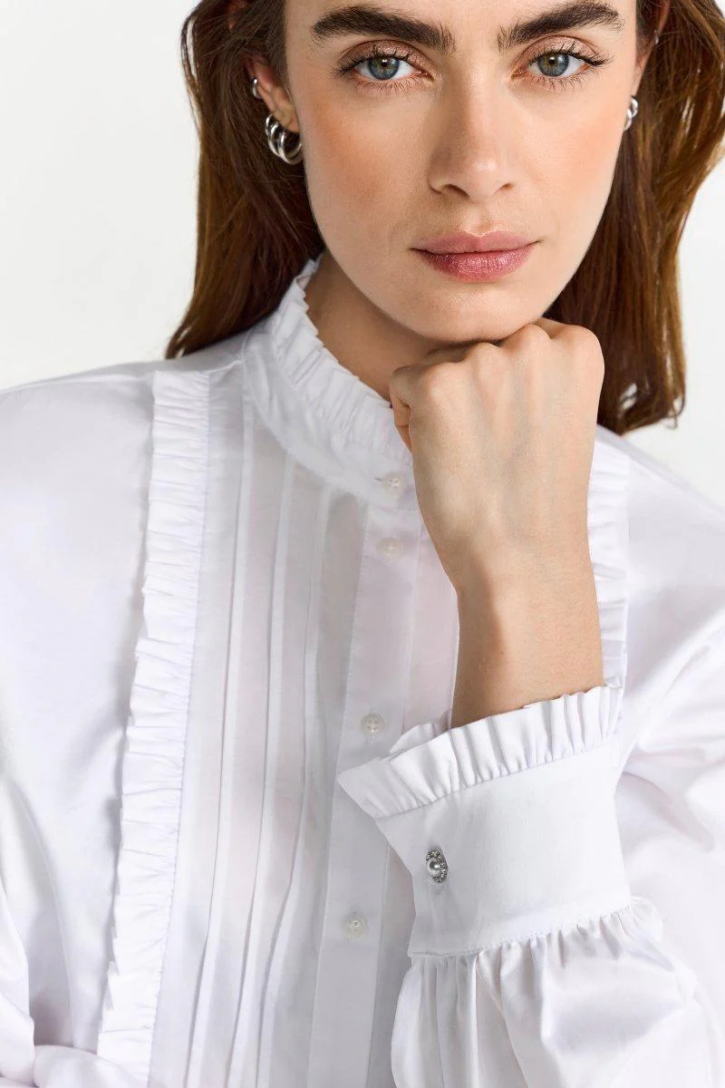 Weiße Bluse mit Rüschenkragen - Image 5