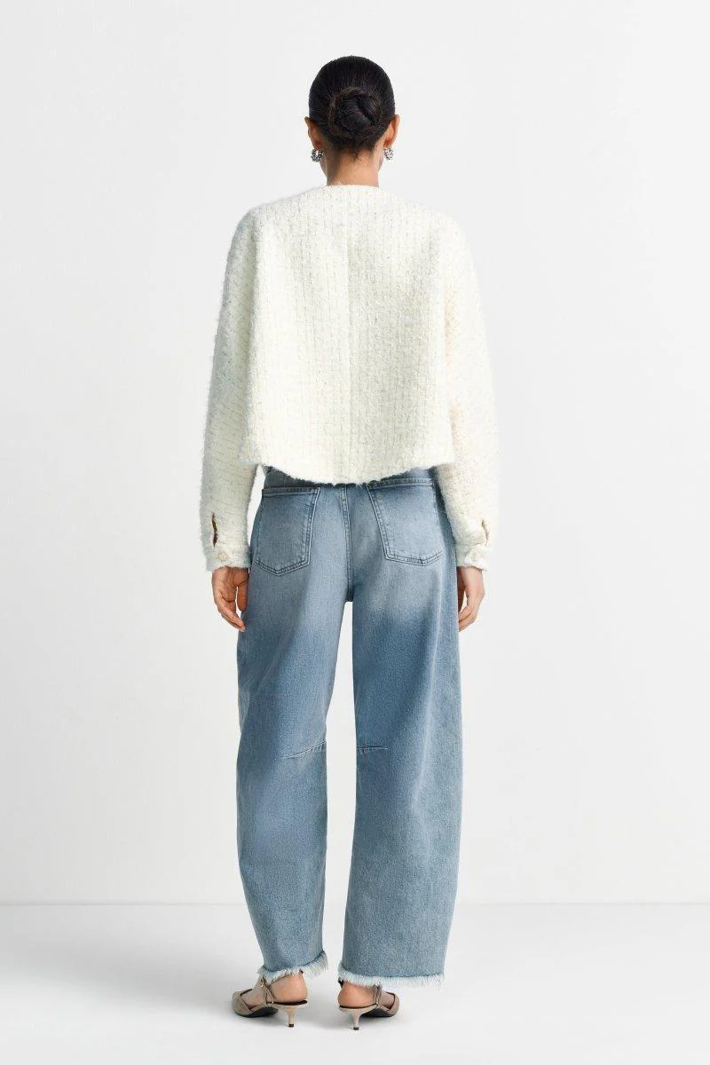 Kurze Bouclé-Jacke in Cremeweiß - Image 4