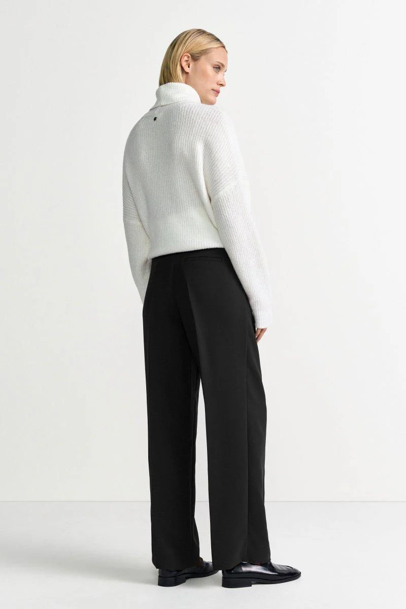 Schwarze Bundfaltenhose - Image 4