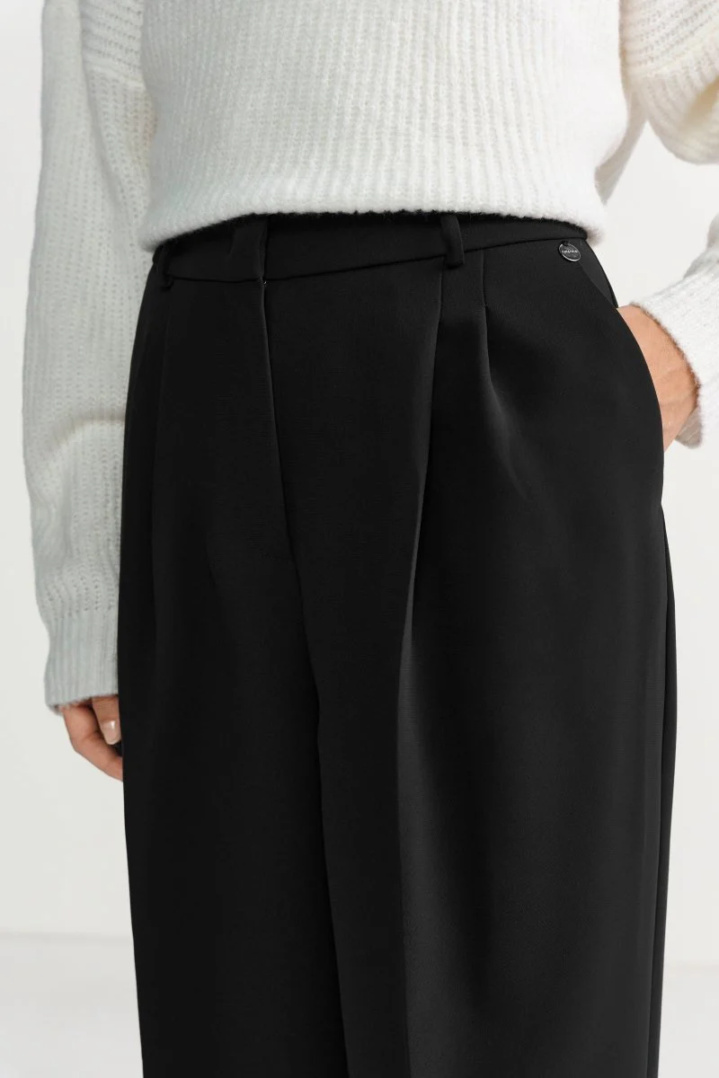 Schwarze Bundfaltenhose - Image 5