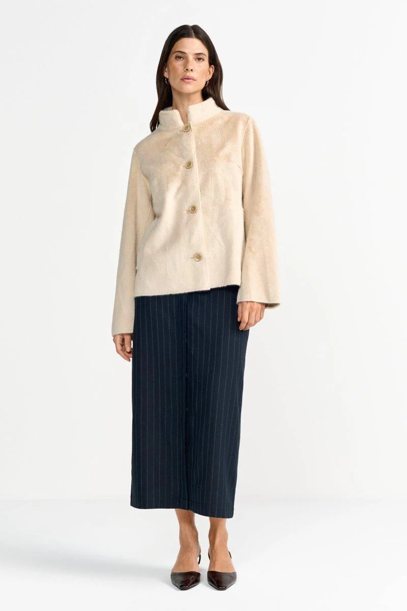 Kurzfelljacke mit Stehkragen - Image 13