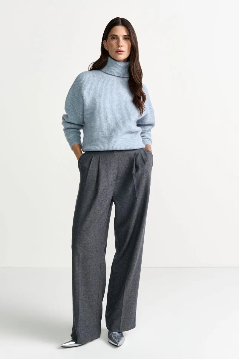 Oversize-Strickpullover mit Rollkragen - Image 18