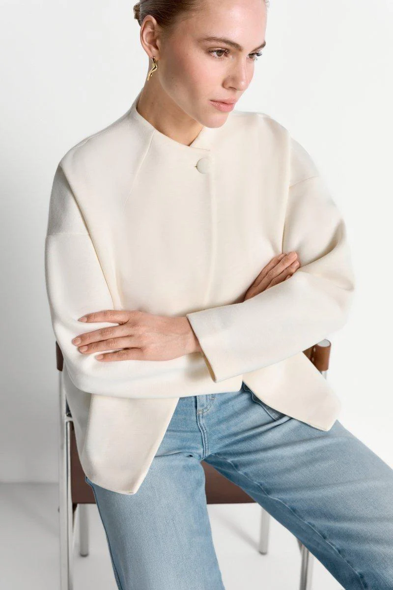 Kurzjacke mit Knopf - Image 8