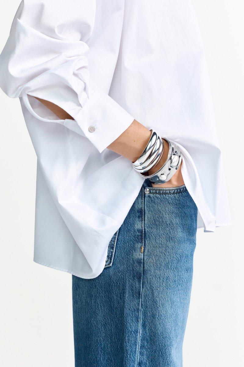 Bluse mit Perlmuttknöpfen - Image 5